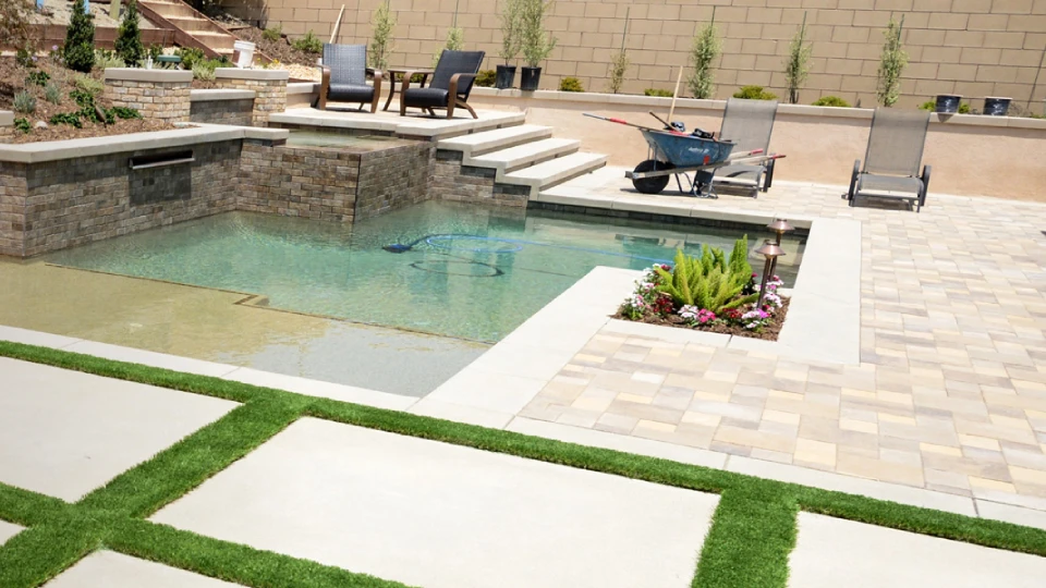 Ewing Outdoor Supply Landscape